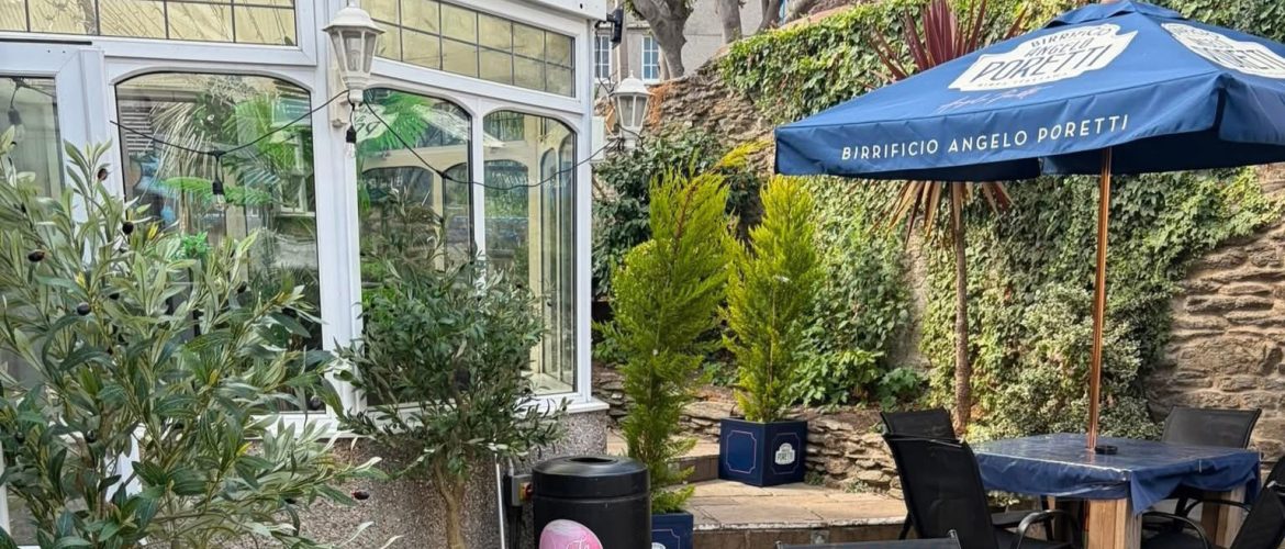 pub-with-beer-garden-truro